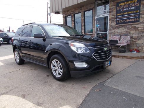 Used 2016 Chevrolet Equinox LT image 1