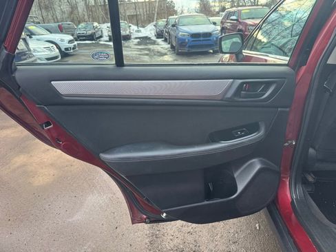 Used 2017 Subaru Outback 2.5i AWD/4WD image 29
