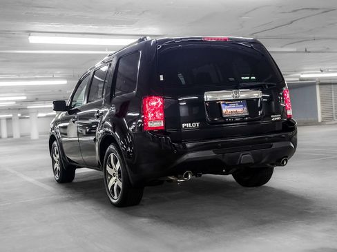 Used 2012 Honda Pilot Touring image 6