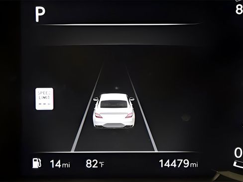 Used 2024 Genesis G70 2.5T w/ Sport Prestige Package image 18