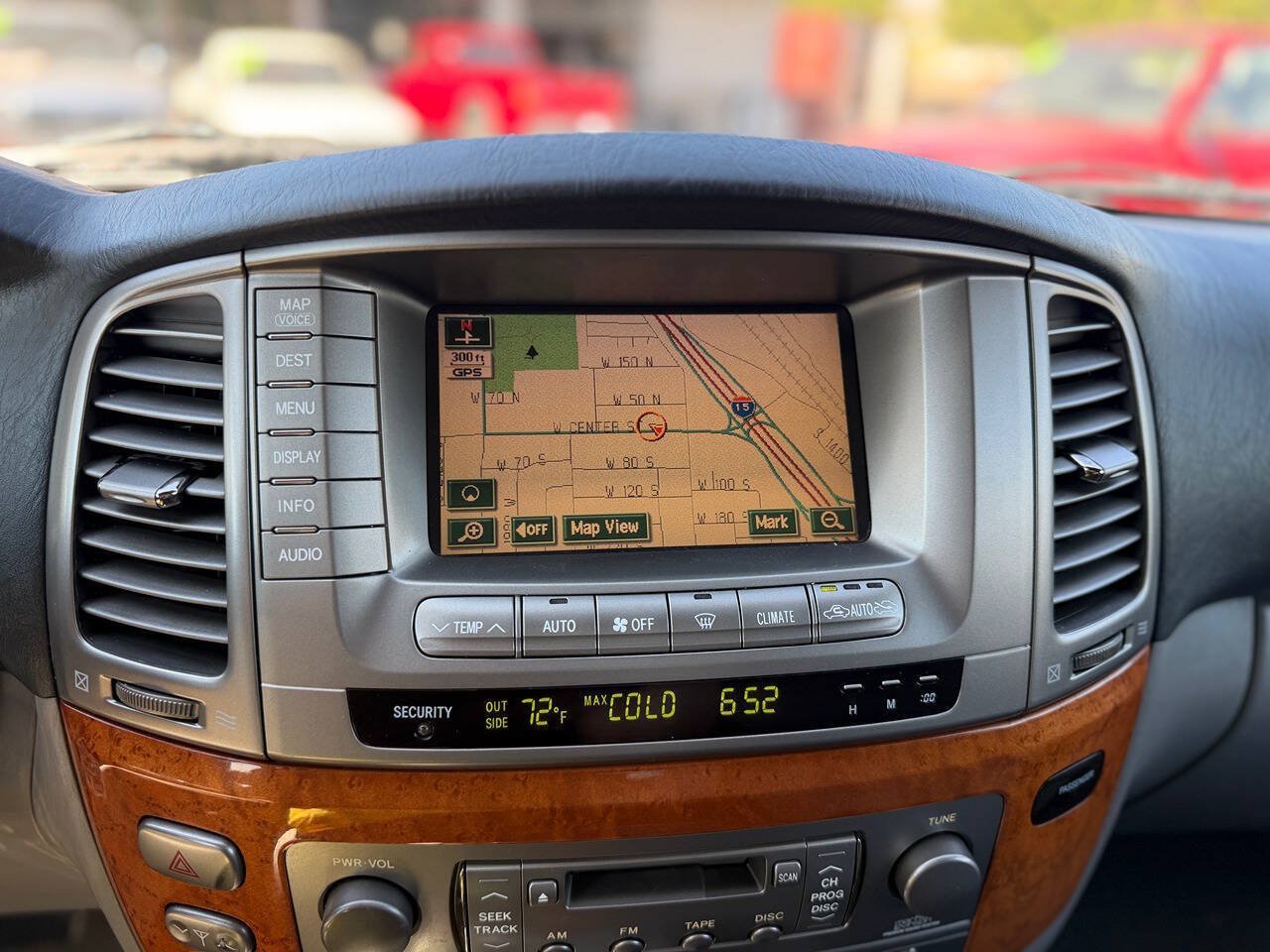 Used 2004 Lexus LX 470 4WD image 88