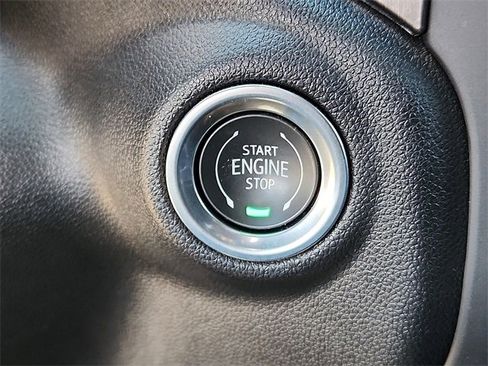 Used 2020 GMC Sierra 1500 AT4 w/ AT4 Premium Package image 16