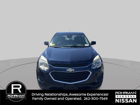 Used 2017 Chevrolet Equinox LS AWD/4WD image 9
