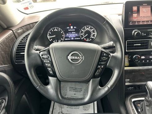 Used 2023 Nissan Armada Platinum w/ Captain's Chairs Package RWD image 14