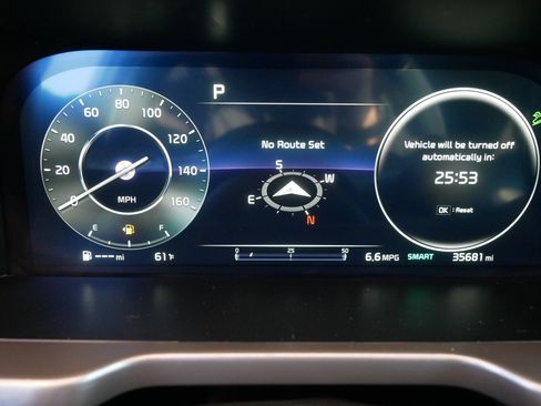 Certified 2023 Kia Sorento SX image 21