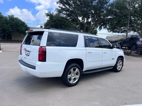 Used 2019 Chevrolet Suburban LT w/ Texas Edition Package RWD image 5