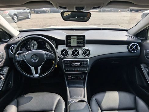 Used 2015 Mercedes-Benz GLA 250 4MATIC w/ Multimedia Package image 16