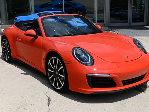 Used 2019 Porsche 911 Cabriolet image 51