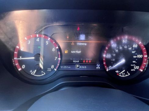 Used 2023 Nissan Titan PRO-4X w/ Pro-4x Convenience Package image 11