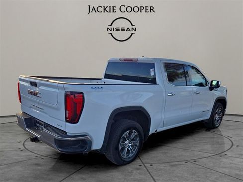 Used 2025 GMC Sierra 1500 SLT image 5