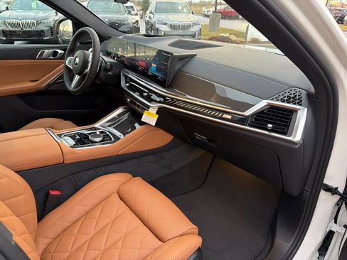 New 2026 BMW X6 M60i image 14