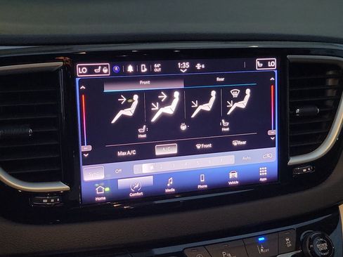 Used 2023 Chrysler Pacifica Touring-L FWD image 27
