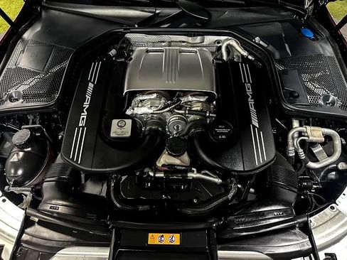 Used 2017 Mercedes-Benz C 63 AMG S image 32