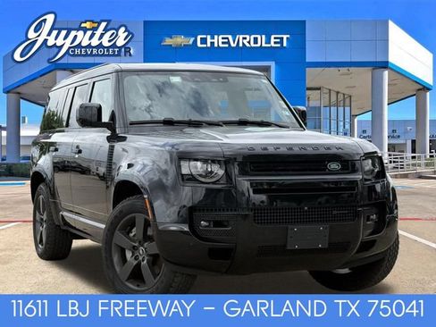 Used 2023 Land Rover Defender 130 X-Dynamic SE AWD/4WD image 1