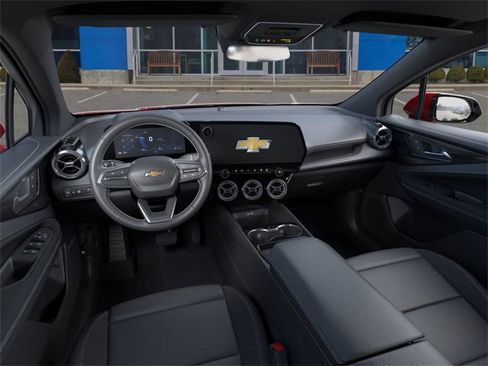 New 2025 Chevrolet Blazer EV LT image 15