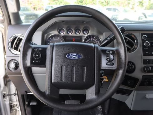 Used 2016 Ford F250 XLT w/ XLT Value Package AWD/4WD image 21