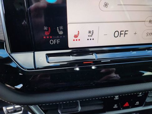 New 2026 Volkswagen Atlas SEL Premium R-Line image 14