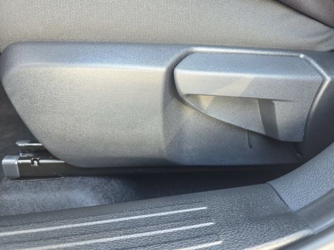 Used 2026 Nissan Kicks S FWD image 28
