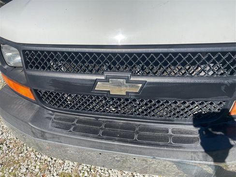 Used 2014 Chevrolet Express 2500 2500 Cargo image 42
