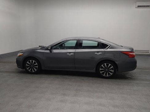 Used 2017 Nissan Altima 2.5 SL image 3