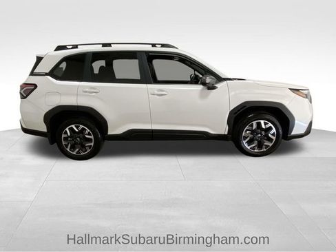 New 2025 Subaru Forester Premium image 2