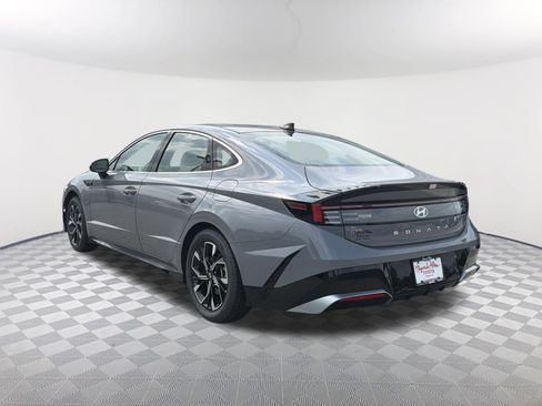 Used 2024 Hyundai Sonata SEL FWD image 14
