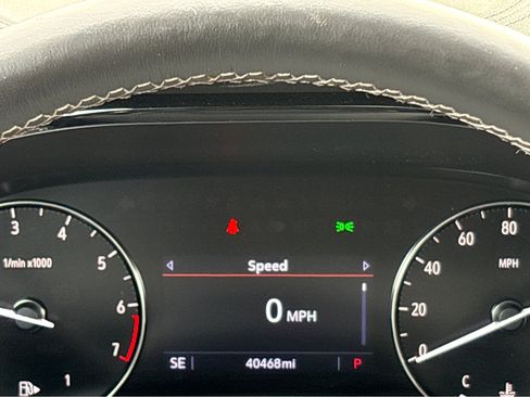 Used 2022 Buick Envision Preferred image 5