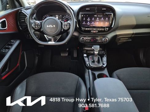 Certified 2022 Kia Soul Turbo FWD image 23