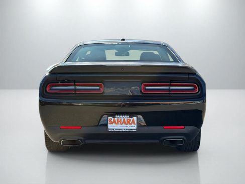 Used 2022 Dodge Challenger R/T w/ Blacktop Package RWD image 7