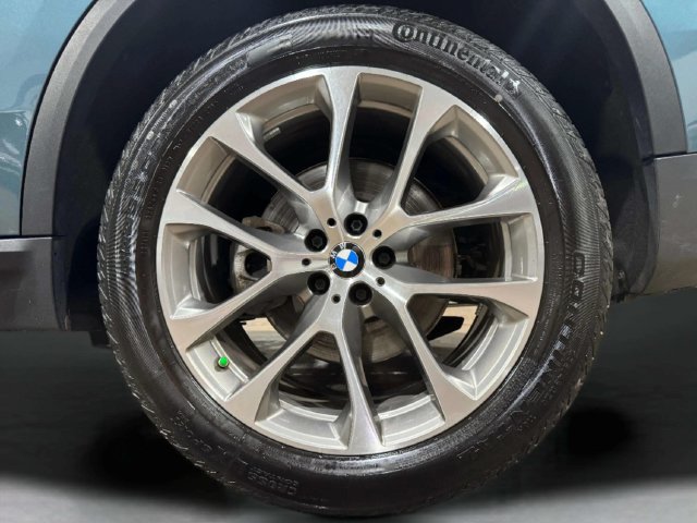 Used 2026 BMW X5 xDrive40i AWD/4WD image 32