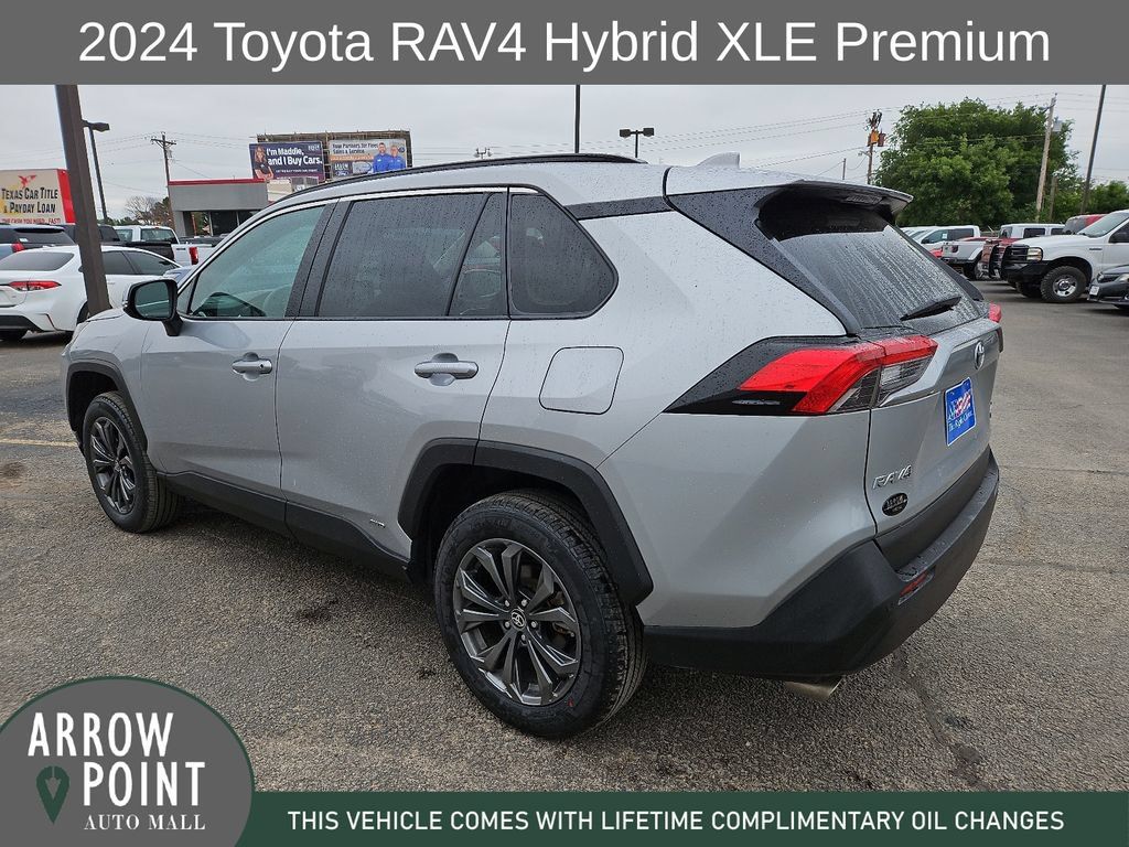 Used 2024 Toyota RAV4 XLE Premium w/ Weather Package AWD/4WD image 8