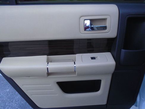 Used 2018 Ford Flex SEL w/ Equipment Group 202A image 33