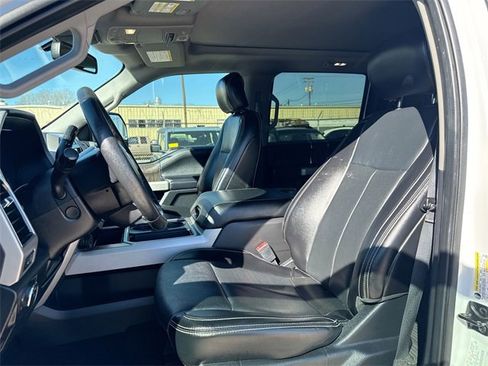 Certified 2021 Ford F250 Lariat w/ Lariat Ultimate Package image 17