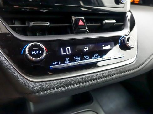 Certified 2021 Toyota Corolla SE w/ Carpet Mat Package (TMS) image 20