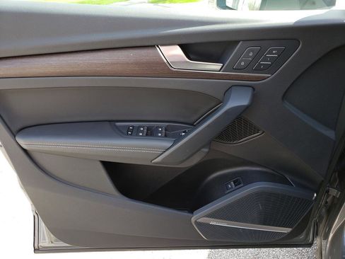 Used 2023 Audi Q5 2.0T Premium Plus w/ Premium Plus Package image 9