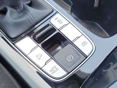 Used 2024 Hyundai Tucson SE FWD image 27