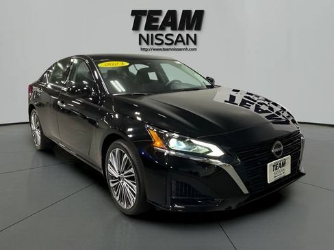 Certified 2023 Nissan Altima 2.5 SL AWD/4WD image 1