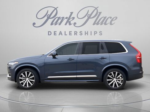 Used 2023 Volvo XC90 B6 Plus w/ Protection Package AWD/4WD image 2