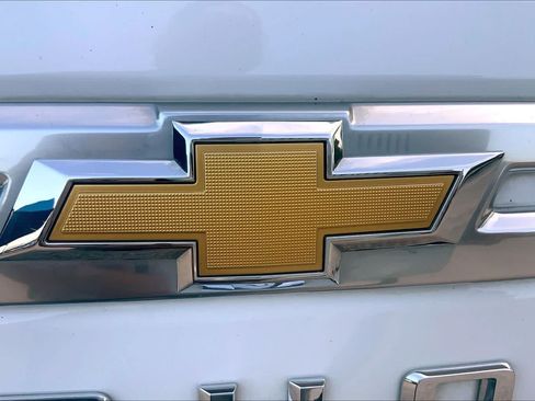 Used 2024 Chevrolet Tahoe High Country AWD/4WD image 31