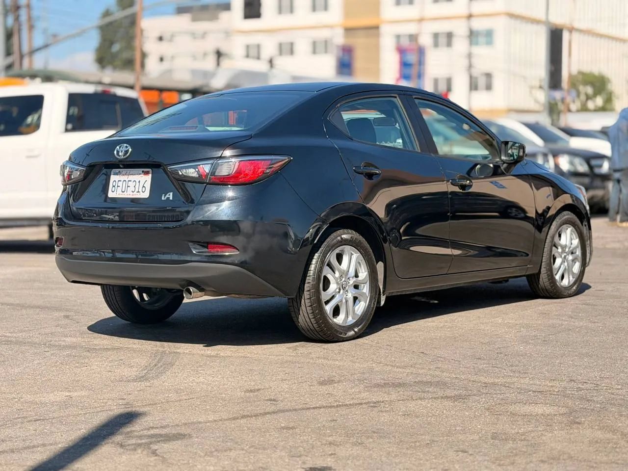 Used 2018 Toyota Yaris iA FWD image 19