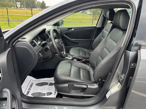 Used 2012 Volkswagen Jetta SE image 11
