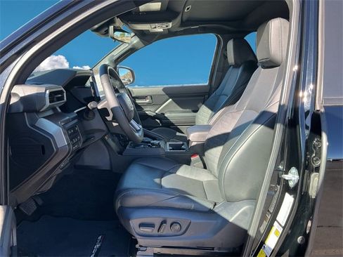 Used 2024 Toyota Tacoma TRD Off-Road image 3