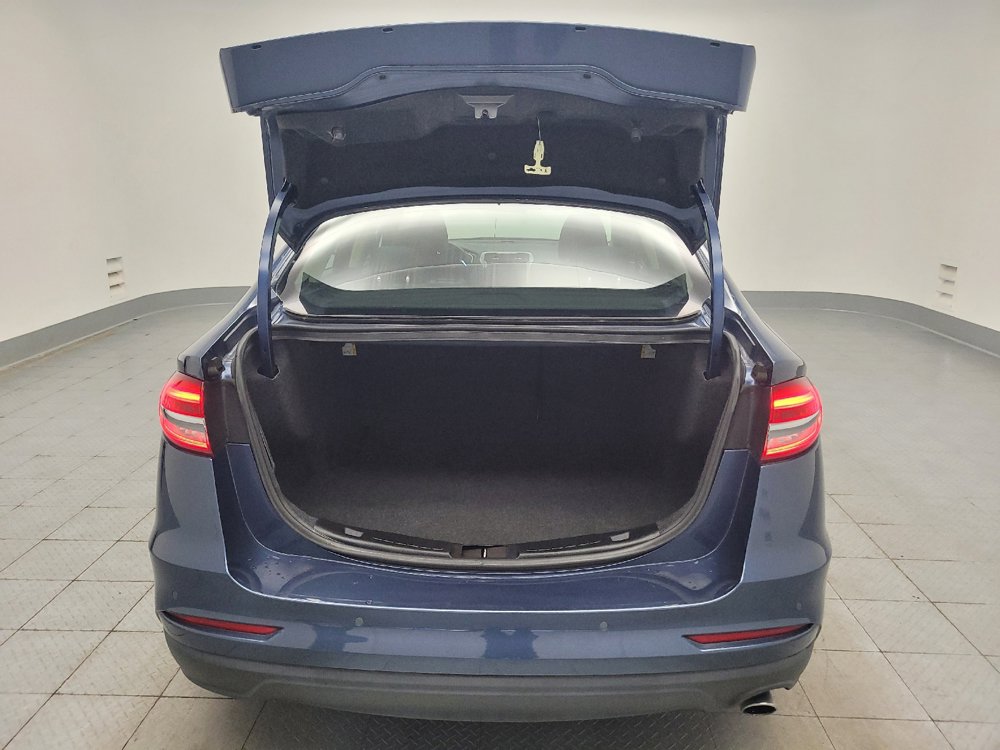Used 2019 Ford Fusion SE FWD image 29