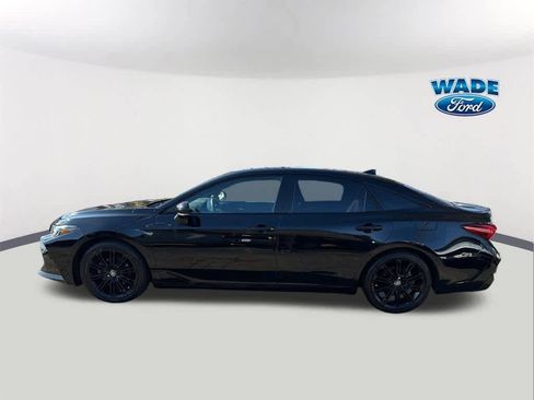 Used 2021 Toyota Avalon XSE image 8