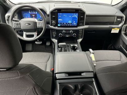 New 2025 Ford F150 XLT w/ Equipment Group 302A MID