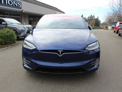 Used 2016 Tesla Model X 90D image 7