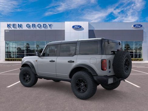 New 2026 Ford Bronco Badlands AWD/4WD image 6