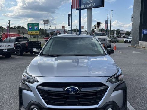 New 2025 Subaru Outback Limited w/ Popular Package #2 image 8