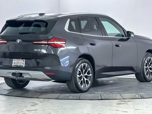 Used 2025 BMW X3 xDrive30i w/ Convenience Package image 2