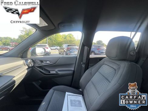 Certified 2025 Chevrolet Equinox LT AWD/4WD image 12